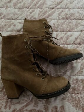 Stuart Weitzman Brown Suede Lace-Up Block Heel Ankle Boots